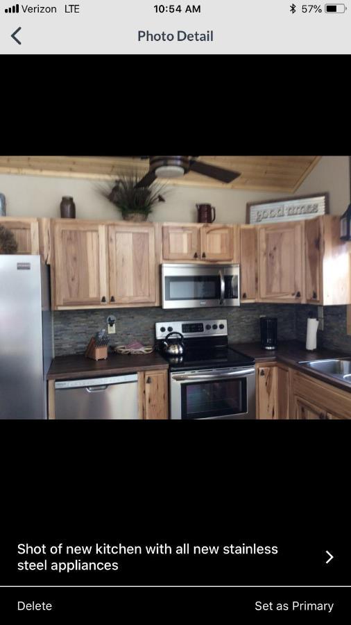 Love Nest Chalet Villa Гетлинбург Екстериор снимка